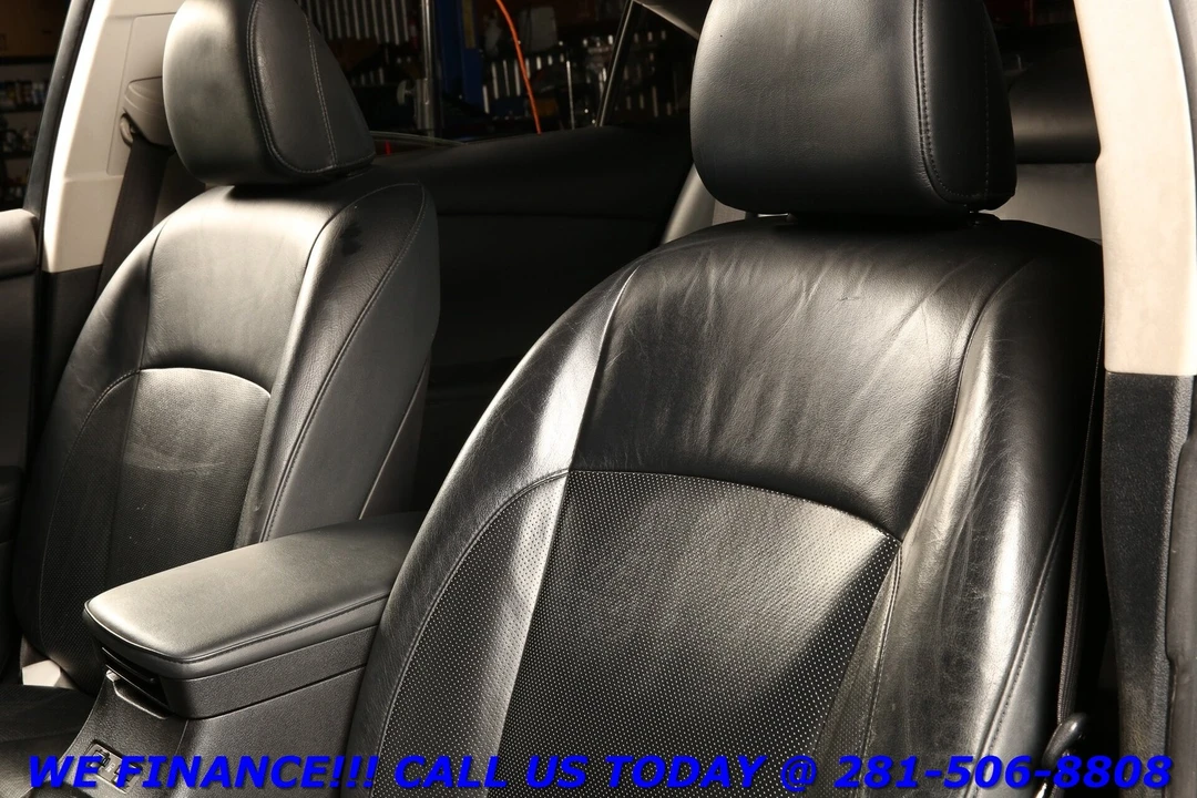 2010 Lexus ES 4th Gen - Image 12 of 21