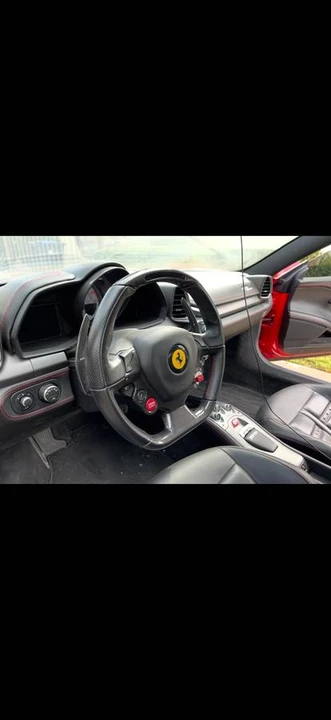 2010 Ferrari 458 Italia - Image 7 of 8