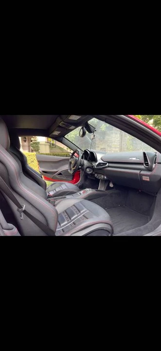 2010 Ferrari 458 Italia - Image 4 of 8