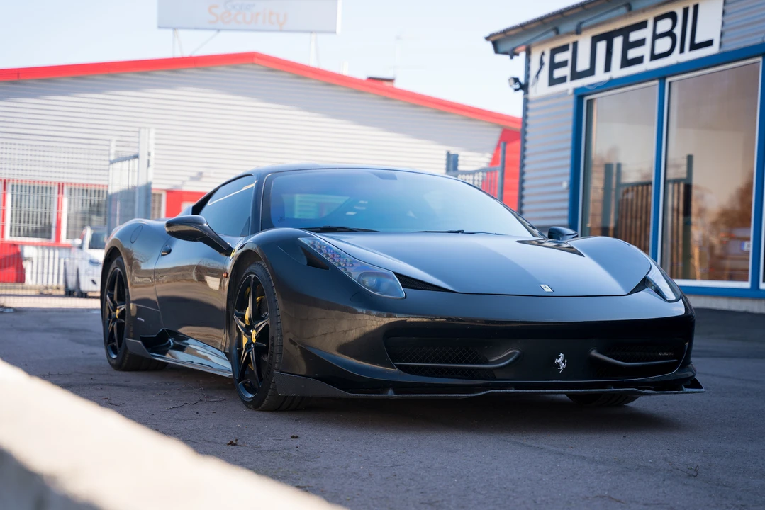 2010 Ferrari 458 Italia - Image 12 of 31