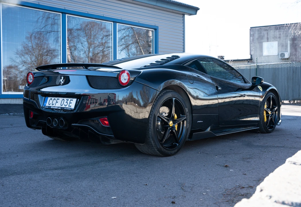 2010 Ferrari 458 Italia - Image 8 of 31