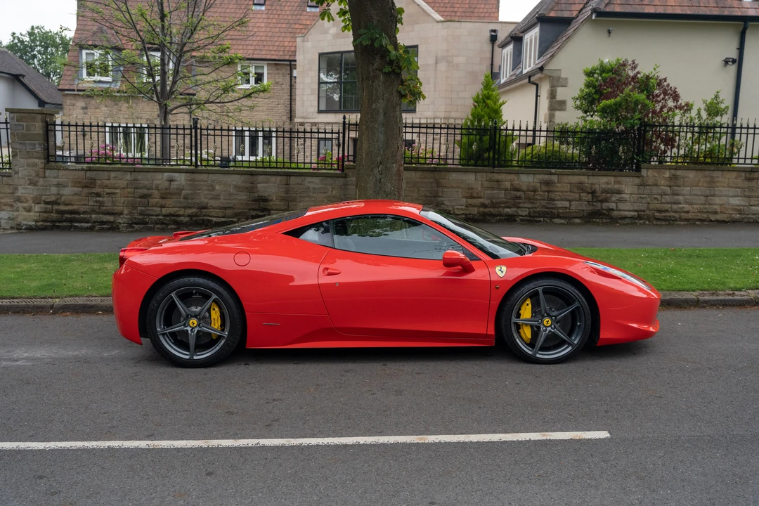 2010 Ferrari 458 Italia - Image 13 of 31