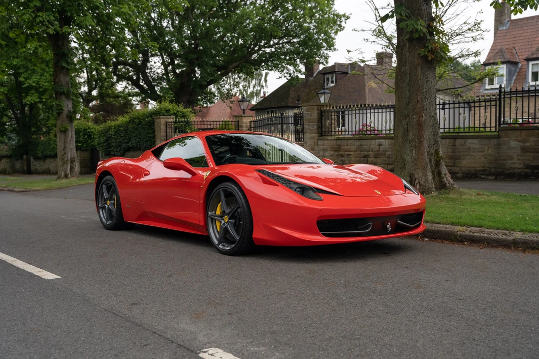 2010 Ferrari 458 Italia - Image 4 of 31