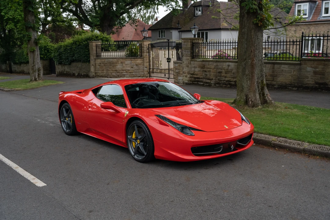 2010 Ferrari 458 Italia - Image 12 of 31
