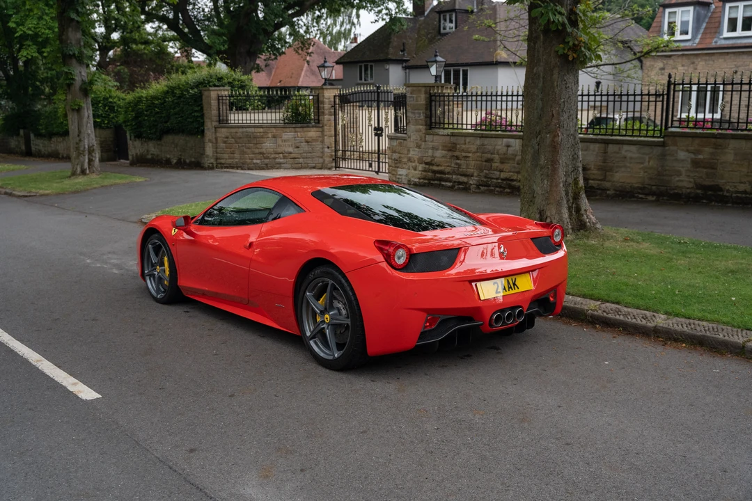 2010 Ferrari 458 Italia - Image 16 of 31