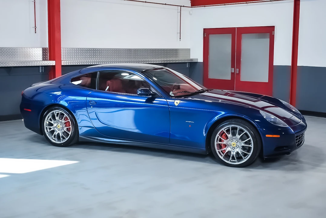 2010 Ferrari 612 - Image 14 of 31