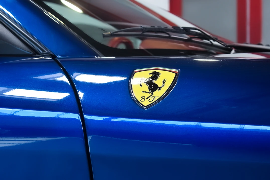 2010 Ferrari 612 - Image 26 of 31