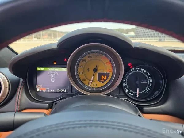 2010 Ferrari California - Image 11 of 20