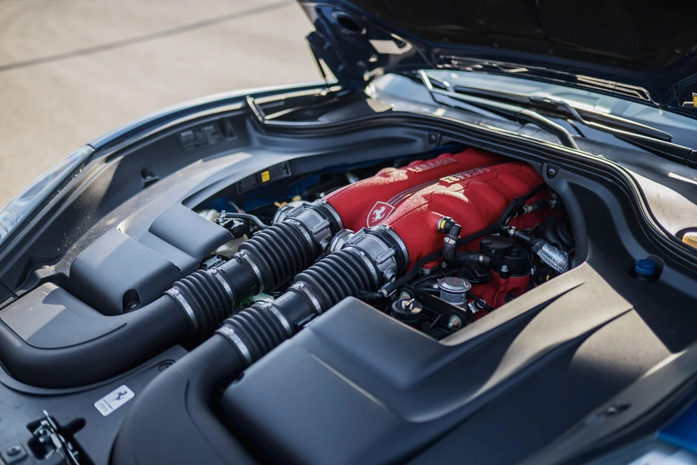 2010 Ferrari California - Image 2 of 31