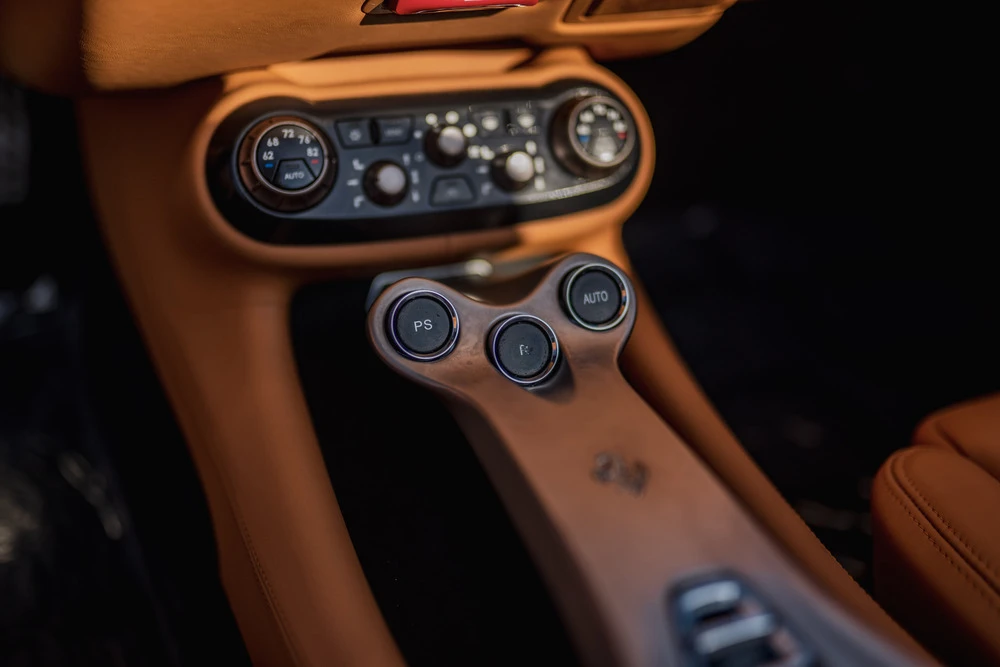 2010 Ferrari California - Image 4 of 31