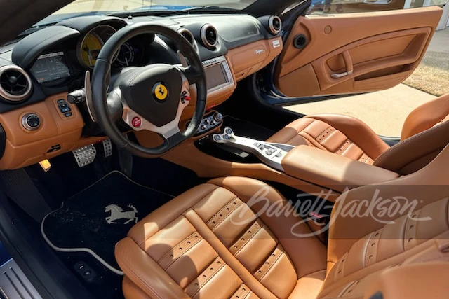 2010 Ferrari California - Image 6 of 10