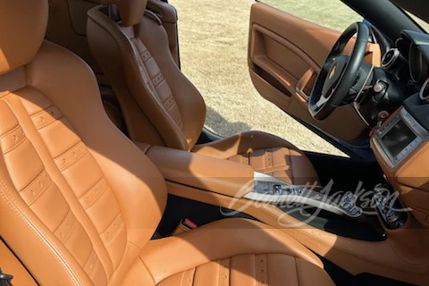2010 Ferrari California - Image 7 of 10