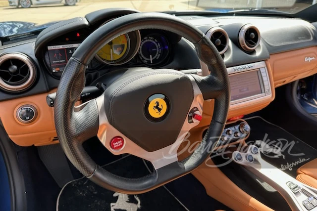 2010 Ferrari California - Image 9 of 10