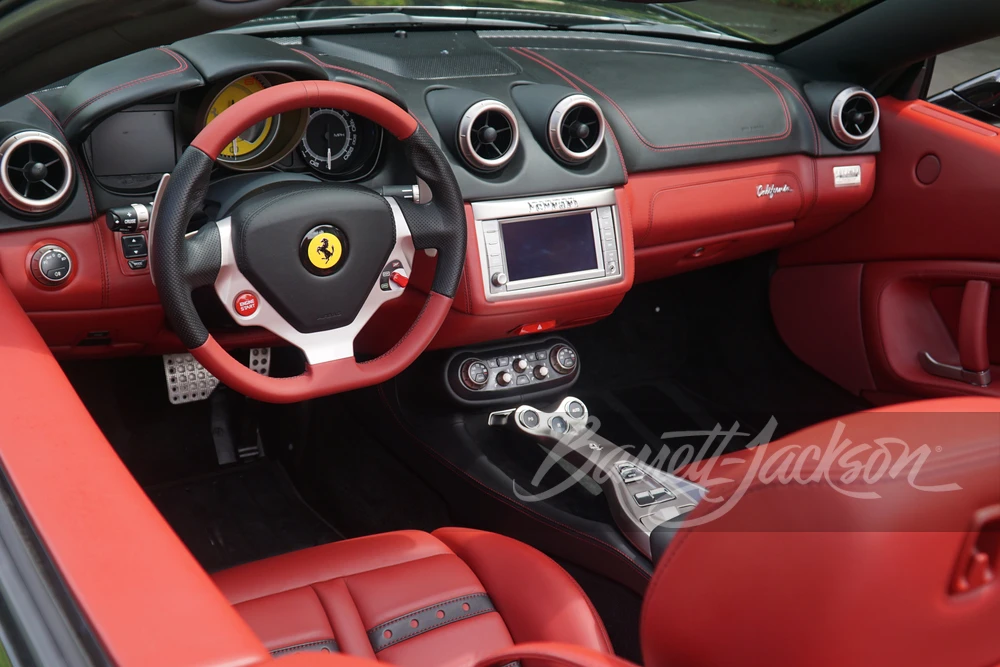 2010 Ferrari California - Image 4 of 16