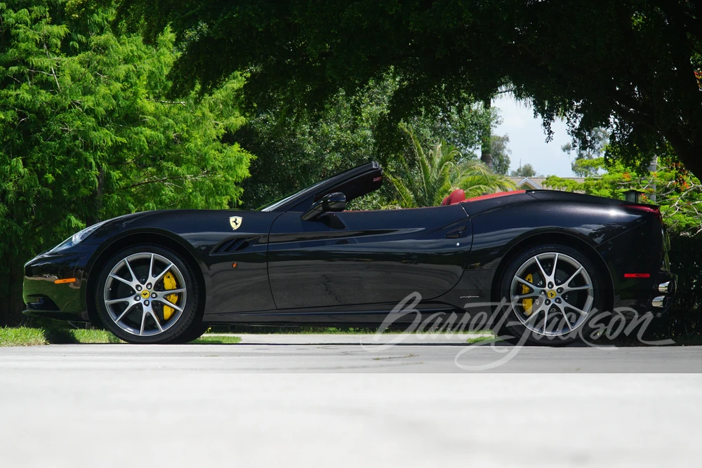 2010 Ferrari California - Image 11 of 16