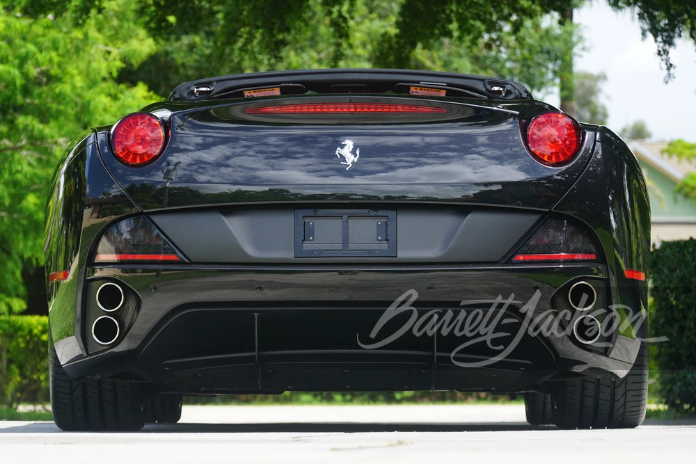 2010 Ferrari California - Image 9 of 16