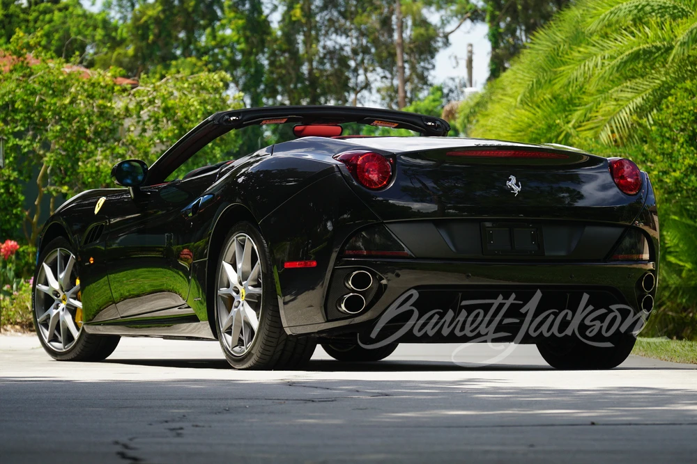 2010 Ferrari California - Image 2 of 16