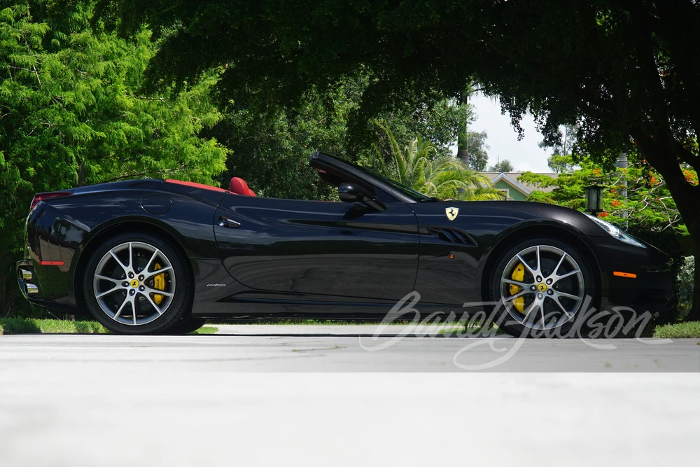 2010 Ferrari California - Image 5 of 16