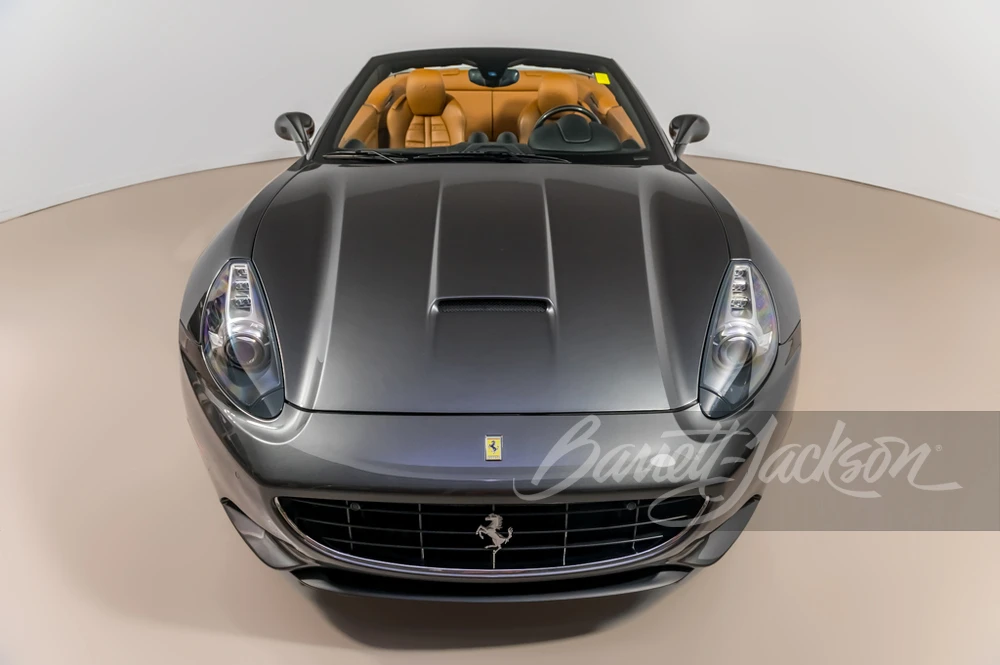 2010 Ferrari California - Image 14 of 31