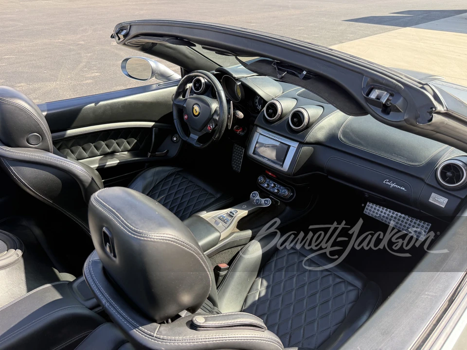 2010 Ferrari California - Image 22 of 31