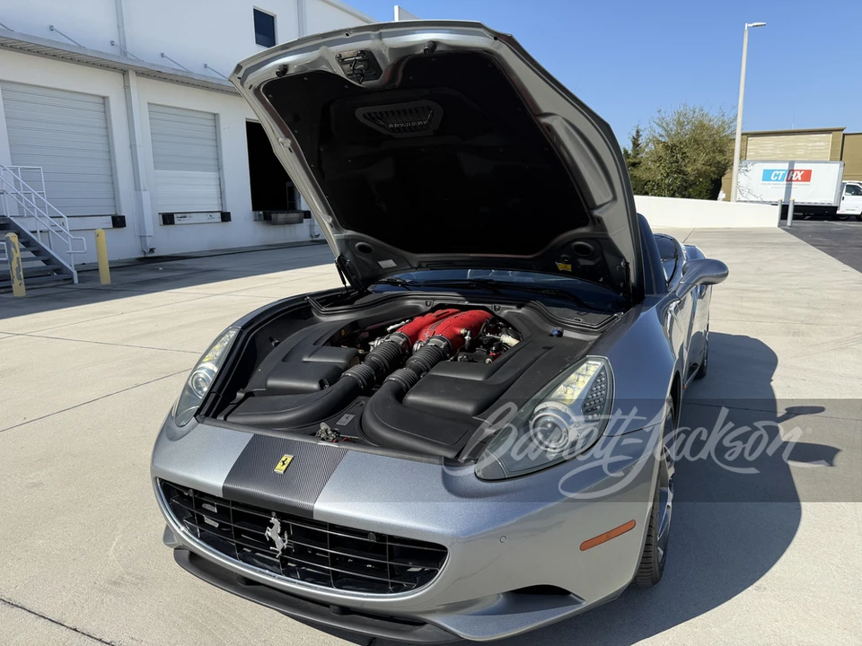 2010 Ferrari California - Image 24 of 31