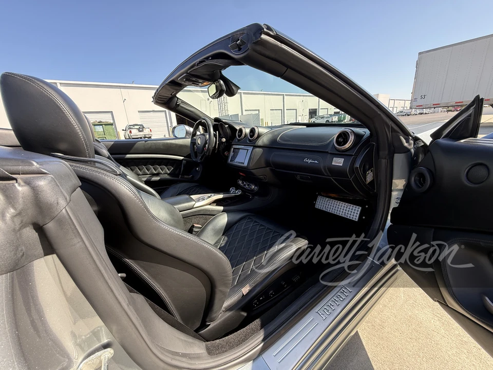 2010 Ferrari California - Image 25 of 31
