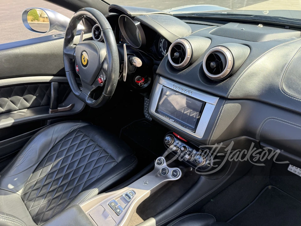 2010 Ferrari California - Image 28 of 31