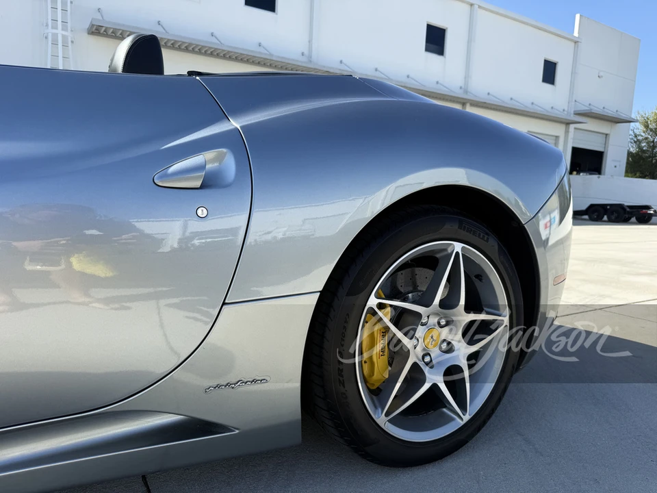 2010 Ferrari California - Image 9 of 31