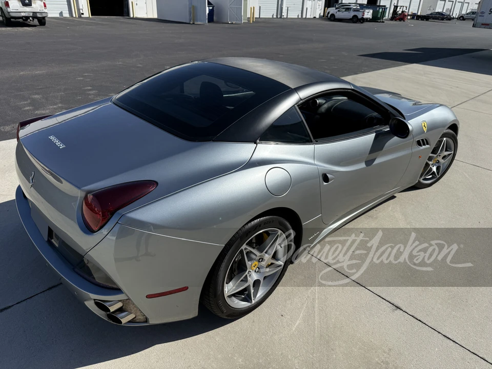 2010 Ferrari California - Image 10 of 31