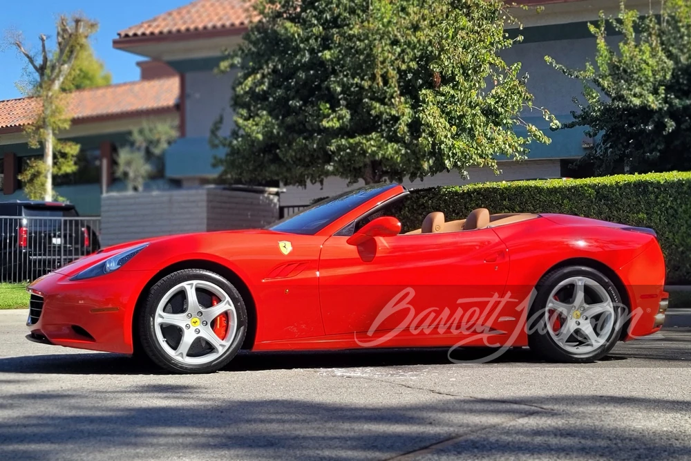 2010 Ferrari California - Image 16 of 31