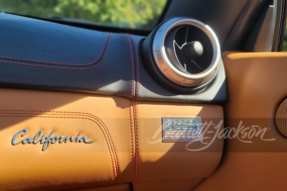 2010 Ferrari California - Image 28 of 31