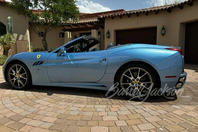 2010 Ferrari California - Image 7 of 15