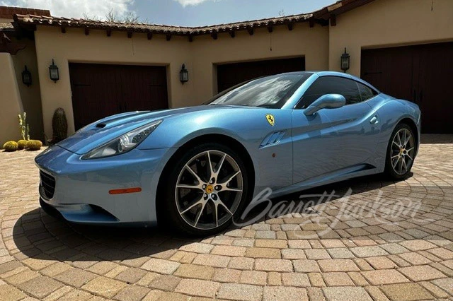 2010 Ferrari California - Image 8 of 15