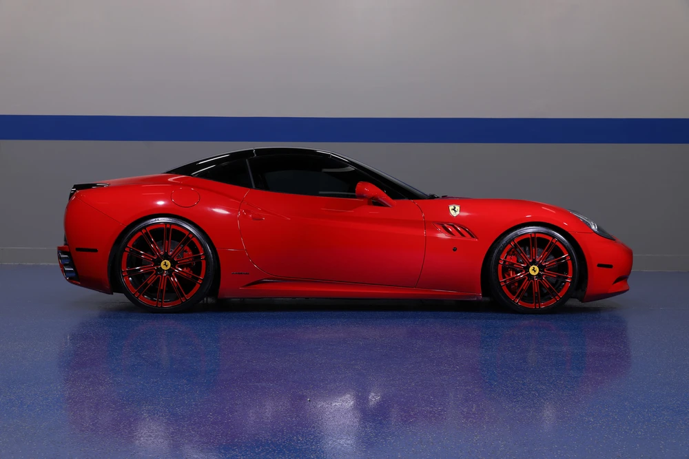 2010 Ferrari California - Image 5 of 5