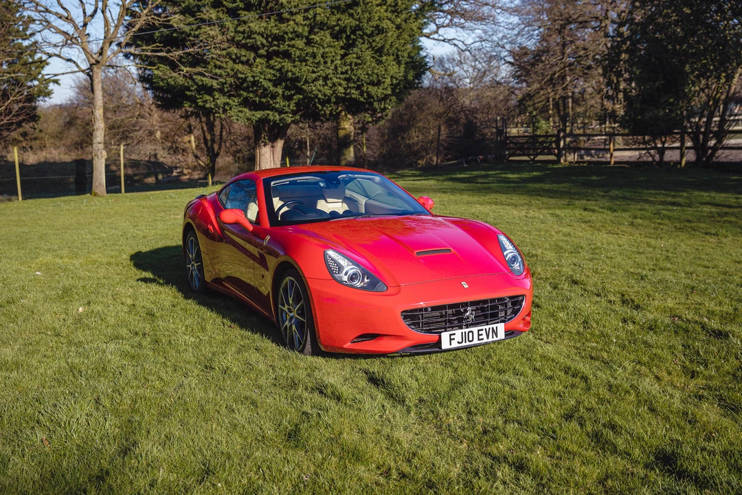 2010 Ferrari California - Image 25 of 31