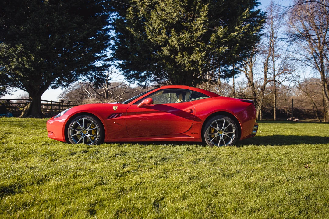 2010 Ferrari California - Image 9 of 31
