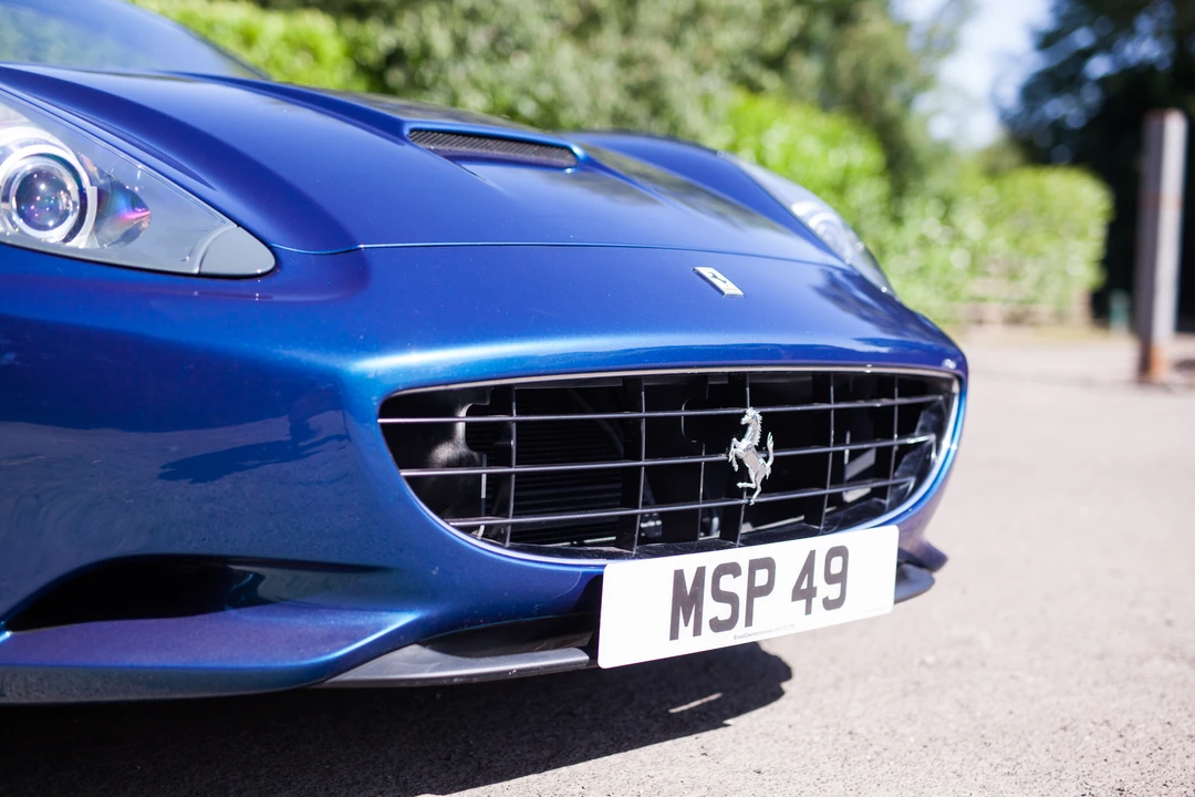 2010 Ferrari California - Image 14 of 31