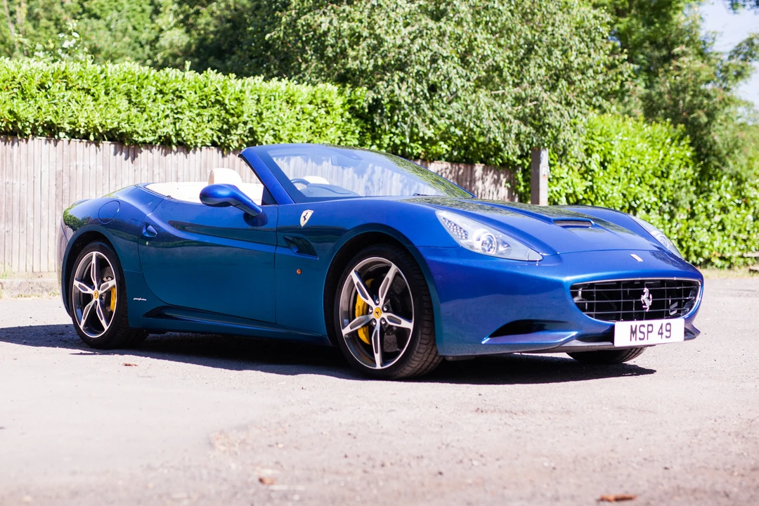 2010 Ferrari California - Image 2 of 31
