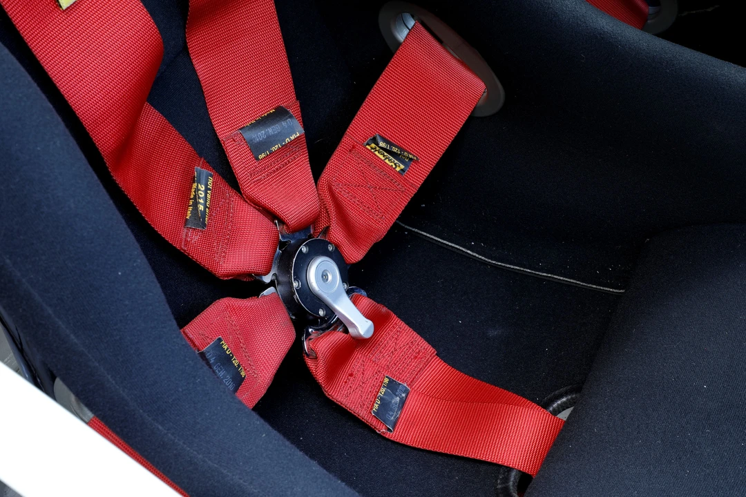 2010 Fiat Abarth 500 - Image 18 of 31