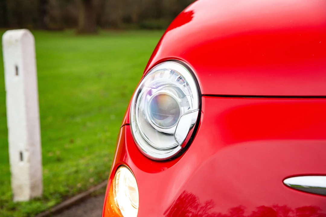 2010 Abarth - Image 7 of 31
