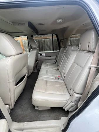 2010 Ford Expedition 3rd Gen - Image 9 of 21