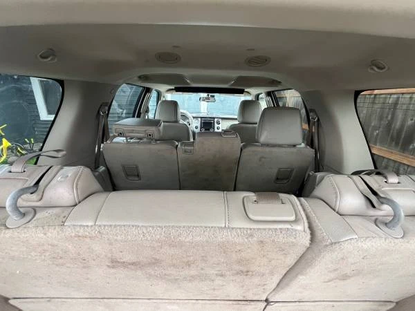 2010 Ford Expedition 3rd Gen - Image 8 of 21