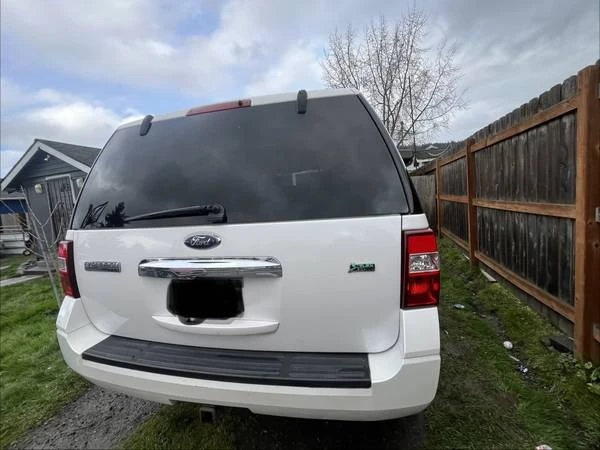 2010 Ford Expedition 3rd Gen - Image 5 of 21