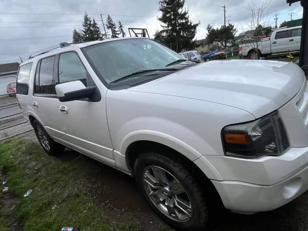 2010 Ford Expedition 3rd Gen - Image 3 of 21