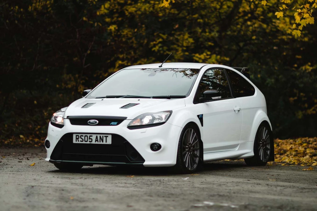2010 Ford Focus RS 2nd Gen - Image 2 of 31