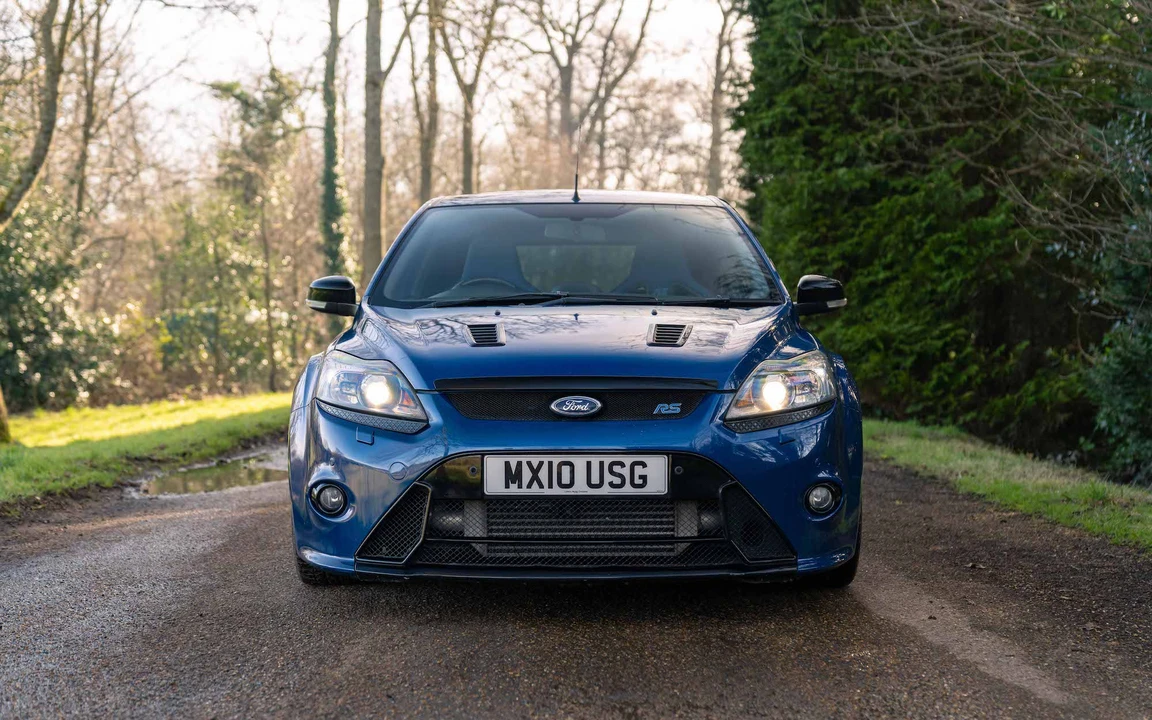 2010 Ford Focus RS 2nd Gen - Image 19 of 31