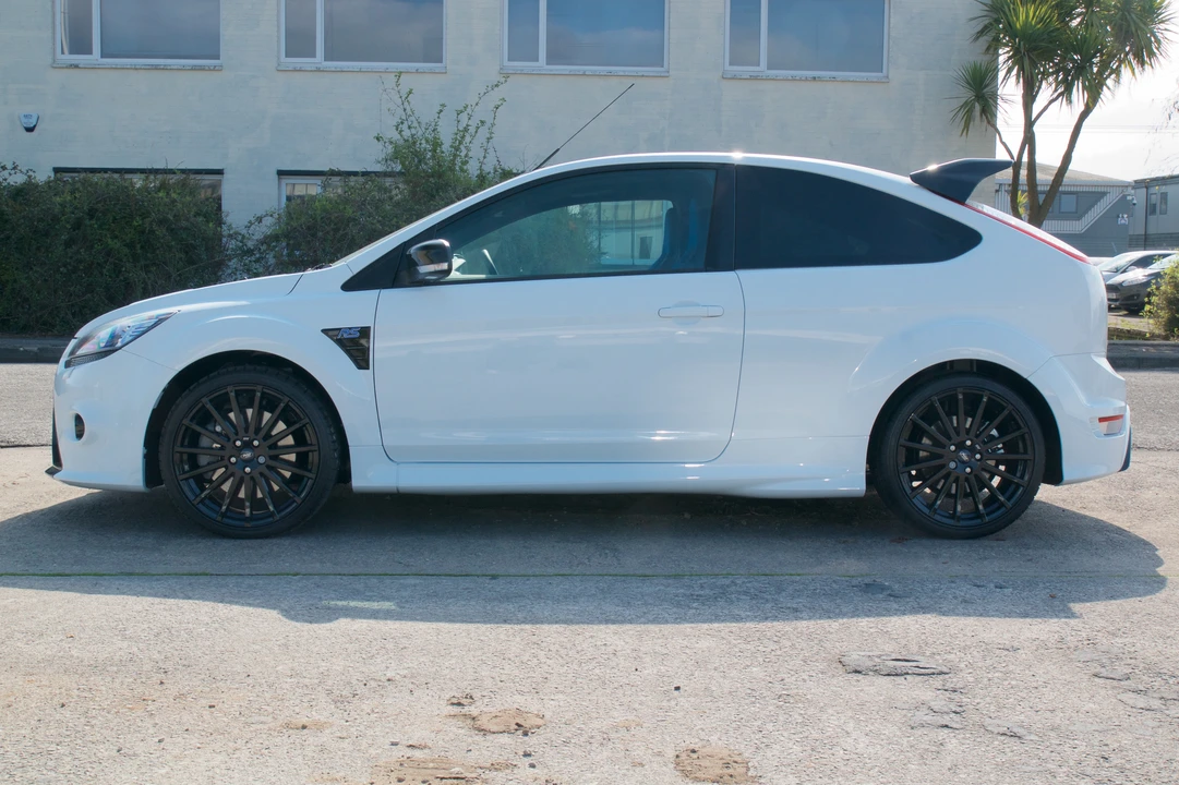 2010 Ford Focus RS 2nd Gen - Image 5 of 31