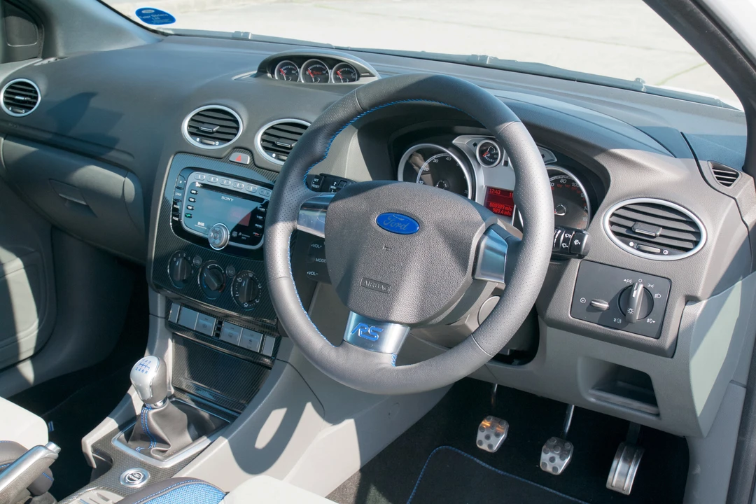 2010 Ford Focus RS 2nd Gen - Image 10 of 31