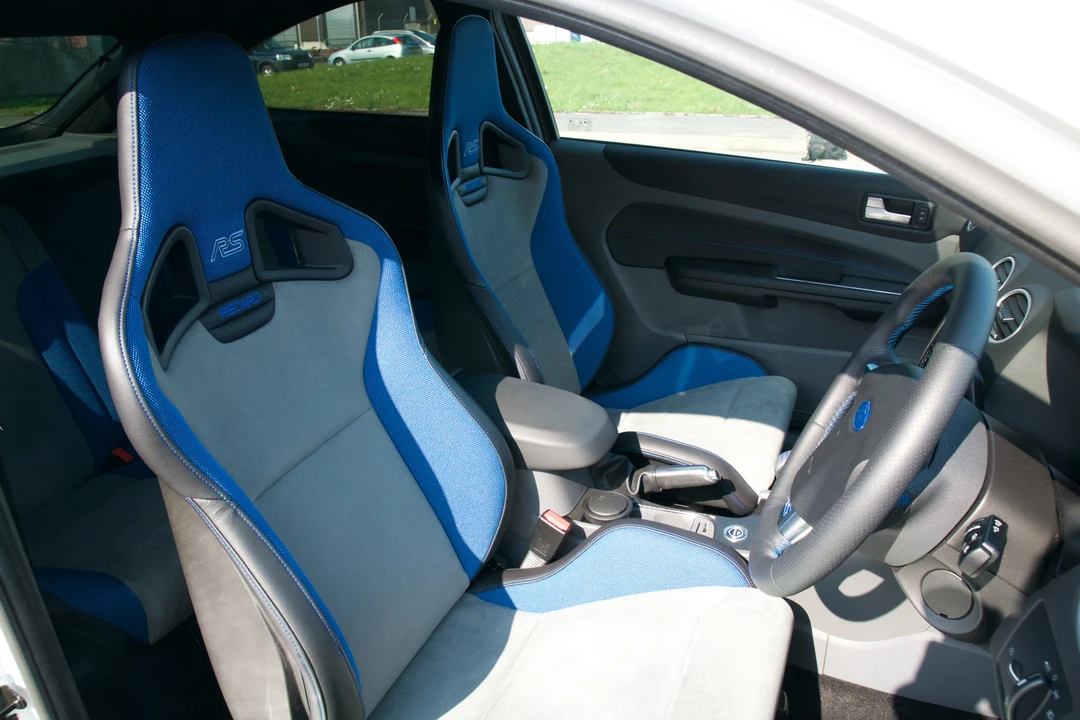 2010 Ford Focus RS 2nd Gen - Image 19 of 31