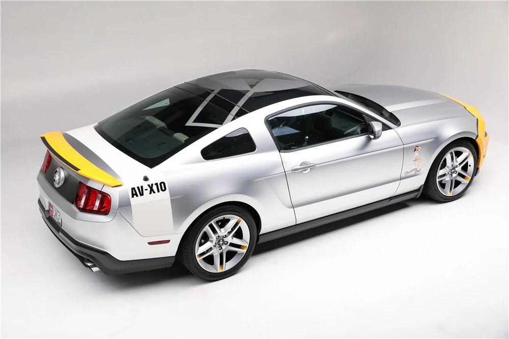 2010 Ford S197 Mustang - Image 11 of 13
